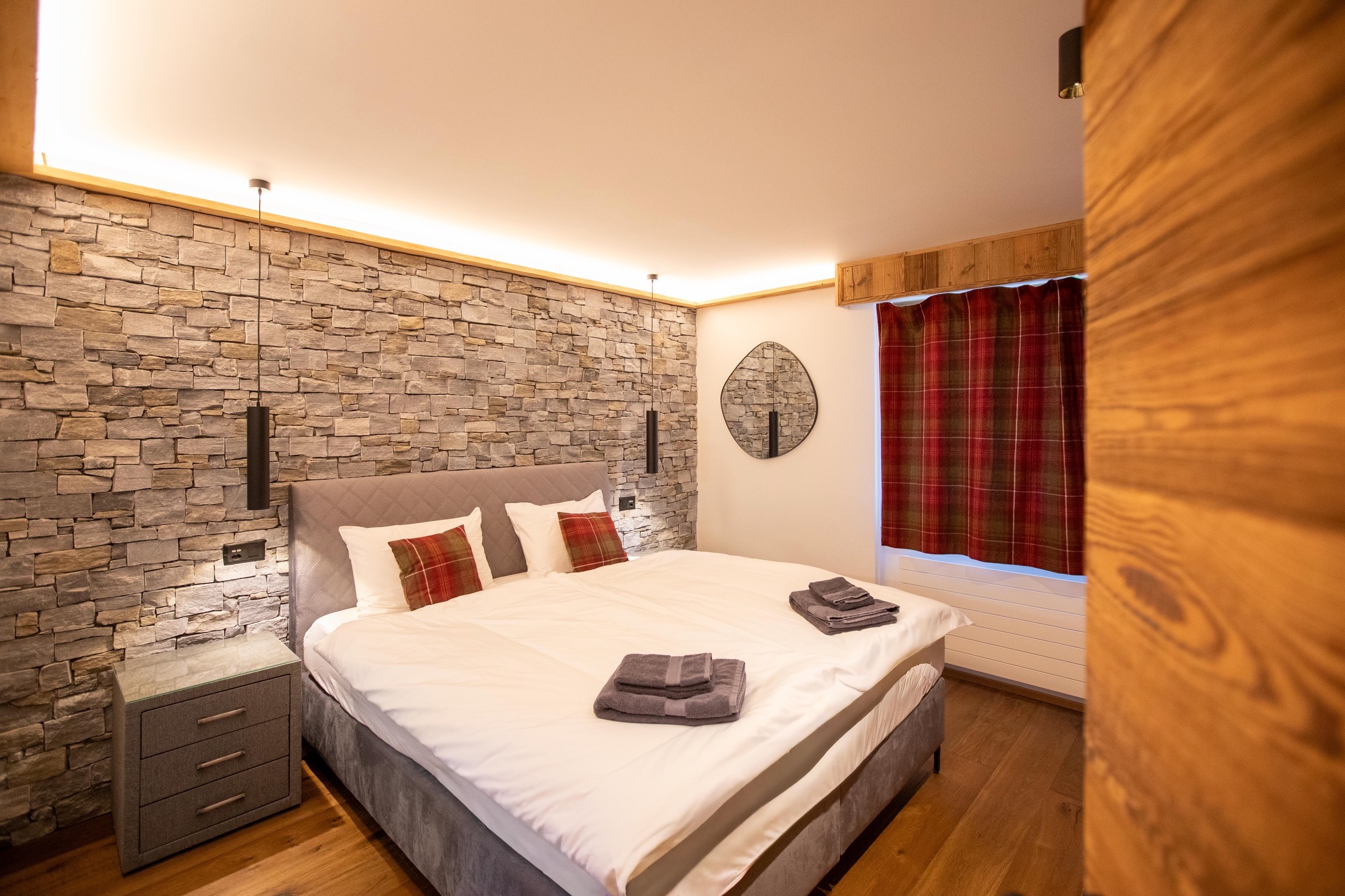 The Stonewood by Villars Luxury photo 2