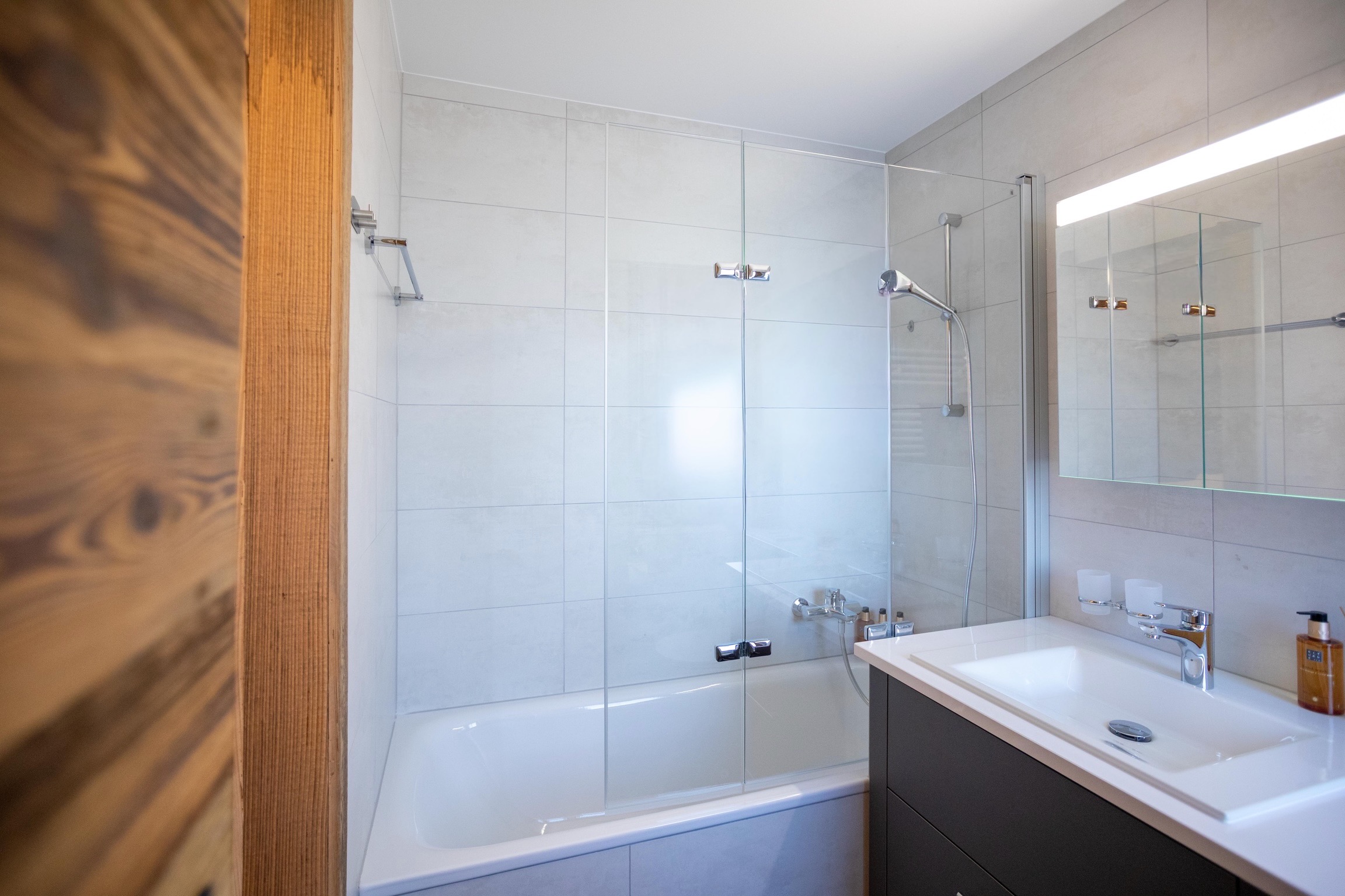The Stonewood by Villars Luxury photo 5